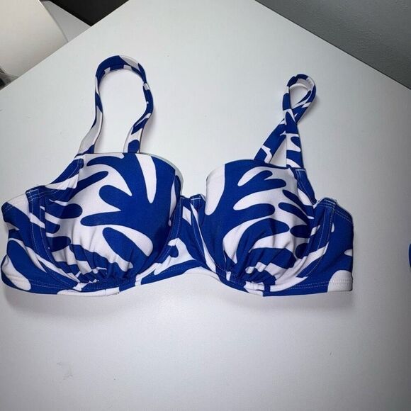 Womens size medium  Kona sol Blue coral print bikini top & blue bottoms NWOT - Picture 5 of 9